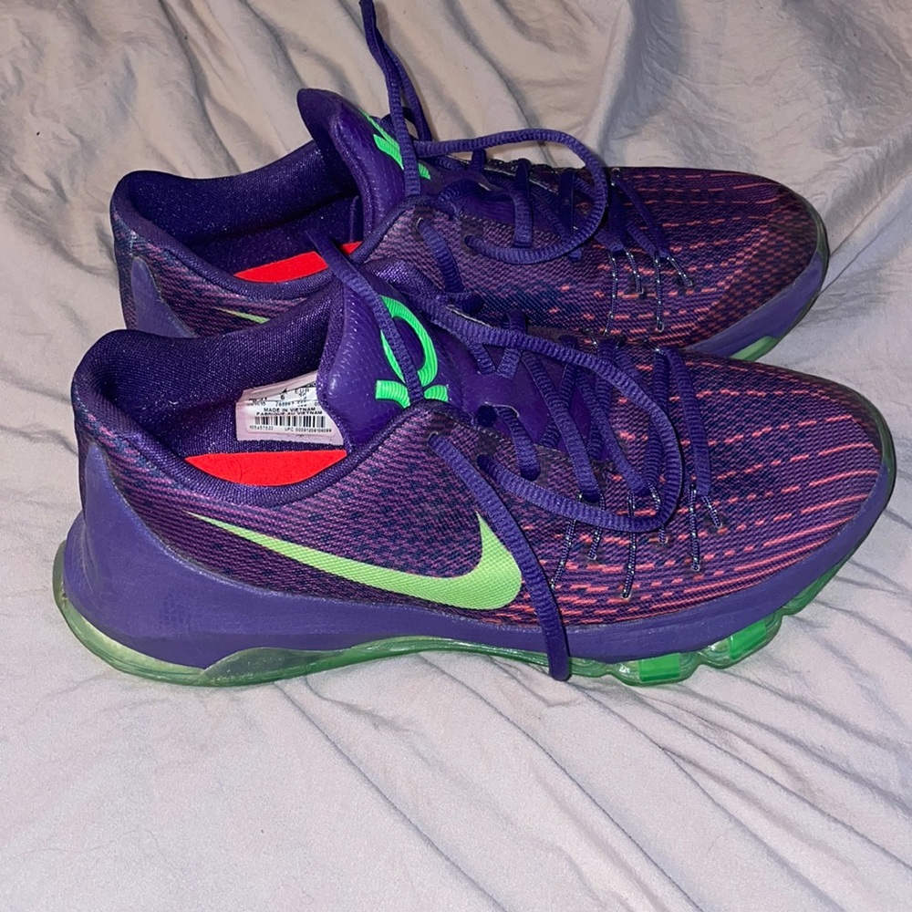 Nike KD 8 Suit Sneakers